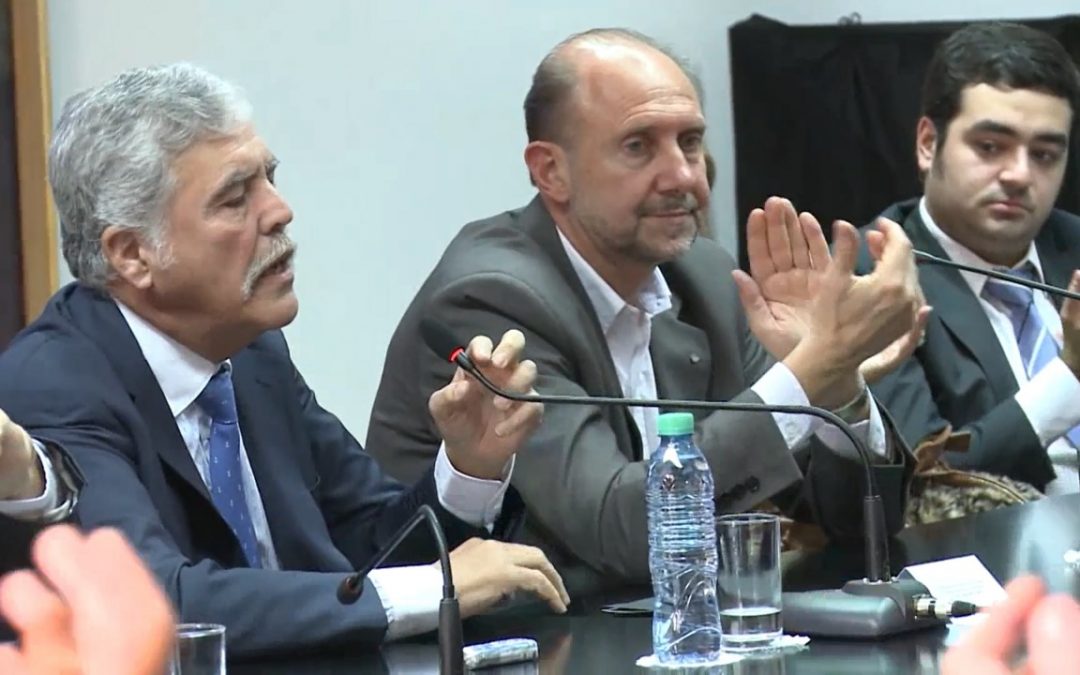 Enrique Estévez, respondió las acusaciones “infundadas” del senador y ex ministro Perotti